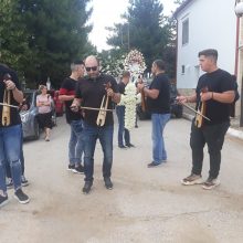 image-296854 kozan.gr: Υπό τους ήχους της ποντιακής λύρας τελέστηκε η κηδεία του 39χρονου Γιάννη Πασσαλίδη στην Πεντάβρυσο Εορδαίας