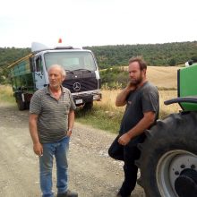 image-297255 Τ.Κ. Αγ. Παρασκευής (Κοζάνης): Αγρότες μιλάνε για το αλώνισμα σιταριού (Φωτογραφίες & Βίντεο)