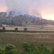 image-297283 Εορδαία: Φωτιά που προκλήθηκε από πτώση κεραυνού, το βράδυ της Κυριακής 28/6, ανάμεσα σε Γαλάτεια και Δροσερό, τέθηκε υπό έλεγχο γύρω στις 22:30 από την Πυροσβεστική Υπηρεσία Πτολεμαίδας (Φωτογραφίες)