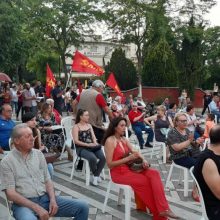 image-297552 kozan.gr: Πολιτική συγκέντρωση στην κεντρική πλατεία Πτολεμαΐδας πραγματοποιήθηκε το απόγευμα της Τρίτης 30/6 στο πλαίσιο της περιοδείας του ευρωβουλευτή του ΚΚΕ Λ. Νικολάου-Αλαβάνου