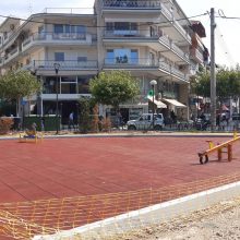 image-297700 kozan.gr: Προχωράνε οι εργασίες στην παιδική χαρά στο παλαιό πάρκο Πτολεμαΐδας – Μέχρι αρχές Αυγούστου αναμένεται η ολοκλήρωση των 8 παιδικών χαρών της πόλης – Η έκκληση του αρμόδιου Αντιδημάρχου Ν. Φουρκιώτη προς τους γονείς (Φωτογραφία & Βίντεο)