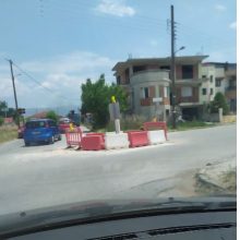 image-297749 Πτολεμαίδα: Προστατευτικά για την αποκατάσταση βλάβης – ανακατασκευή φρεατίου, στη διασταύρωση των οδών Προέκταση Γουμεράς προς Μποδοσάκειο Νοσοκομείο και της οδού προς Lidl