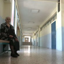 image-298227 Ποτέ δεν είναι αργά για να εκπληρώσεις τα όνειρά σου – Η 86χρονη Σουλτάνα Γκέσου πήρε το πτυχίο του Βοηθού Νοσηλευτή από το Επαγγελματικό Λύκειο