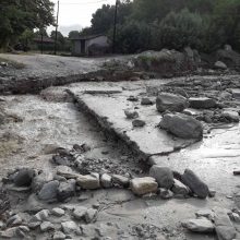image-298289 kozan.gr: Ζημιές από την χθεσινή κακοκαιρία στο Βελβεντό (Φωτογραφίες)