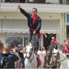 image-303464 Δήμος Βοΐου: Οι Καβαλάρηδες της Παναγίας θα αναβιώσουν και φέτος στη Σιάτιστα (Δελτίο τύπου)