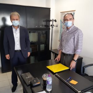 image-305238 Στο πλαίσιο έναρξης της νέας σχολικής χρονιάς ο Βουλευτής Ν. Κοζάνης Γιώργος Αμανατίδης επισκέφθηκε σήμερα τους νέους Δ/ντες Α/θμιας & Β/θμιας Εκπαίδευσης