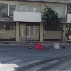 image-306712 Νέα παράπονα αναγνώστριας του Kozan.gr για καθιζήσεις επί της οδού Γκέρτσου στην Κοζάνη (Φωτογραφία)