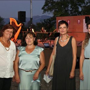 image-308269 Με μεγάλη επιτυχία πραγματοποιήθηκε στον αύλειο χώρο του Αρχαιολογικού Μουσείου Αιανής, η δεύτερη προγραμματισμένη συναυλία της Κρατικής Ορχήστρας Θεσσαλονίκης (Φωτογραφίες)