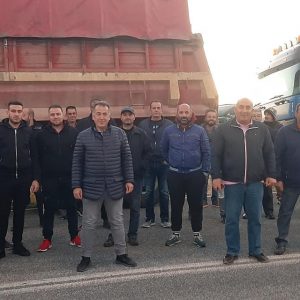image-309916 Ο Σύλλογος για την καταπολέμηση της ανεργίας και την ανάπτυξη της περιοχής Αγίου Δημητρίου-Ρυακίου συμπαραστέκεται στον δίκαιο αγώνα των ιδιοκτήτων φορτηγών Ελλησπόντου