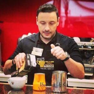 image-310017 Η παγκόσμια ημέρα καφέ και ο ρόλος του barista (του Άγγελου Γκαντια)