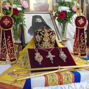 image-310194 Τρισάγιο και κατάθεση στεφάνου στον ανδριάντα του Εθνομάρτυρα Αιμιλιανού Γρεβενών (Φωτογραφίες)