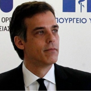 image-326692 kozan.gr: Μήνυση κατά της εφημερίδας «Δημοκρατία» για άρθρο που έφερε τον τίτλο “Αδιανόητα εγκλήματα του ΕΟΔΥ και στην Κοζάνη” κατέθεσε χθες Πέμπτη 21/1 ο πρόεδρος του Εθνικού Οργανισμού Δημοσίας Υγείας (ΕΟΔΥ), Παναγιώτης Αρκουμανέας