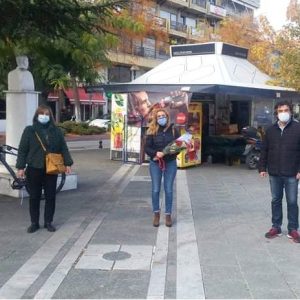 image-317130 Πτολεμαΐδα: Καταθέτοντας λίγα γαρύφαλλα για την επέτειο του Πολυτεχνείου, απέτισε φόρο τιμής η ολιγομελής αντιπροσωπία του ΣΥΡΙΖΑ – Προοδευτική Συμμαχία