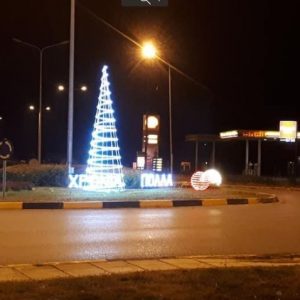 image-318504 kozan.gr: O Xριστουγεννιάτικος διάκοσμος στην είσοδο της Κοζάνης από την πλευρά του Αργίλου