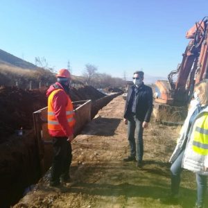 image-318554 Λ. Ιωαννίδης: “Επισκεφθήκαμε τον χώρο εκτέλεσης εργασιών του έργου «Nέο εξωτερικό δίκτυο ύδρευσης Δ.Ε. Ελλησπόντου του Δήμου Κοζάνης» – Το έργο προϋπολογισμού 6.000.000,00 ευρώ είναι ένα από τα μεγαλύτερα που εκτελούνται σήμερα στην περιοχή μας – Μελετήθηκε και εντάθηκε στο πρόγραμμα «Φιλόδημος Ι» κατά την διάρκεια της προηγούμενης Δημοτικής Αρχής”