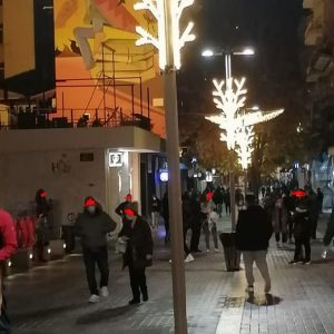 image-320680 kozan.gr: Φωτογραφία από την κεντρική πλατεία της Κοζάνης, λίγο μετά τις 19:30, βράδυ Σαββάτου