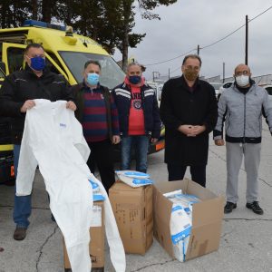 image-320863 Παράδοση στολών προστασίας στο προσωπικό του ΕΚΑΒ από το Επιμελητήριο Φλώρινας