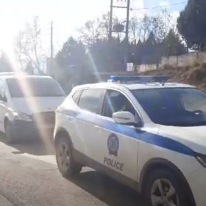 image-323497 kozan.gr: Ώρα 12:00: Έφτασαν τα πρώτα 200 εμβόλια, κατά του κορωνοϊου, στο Μποδοσάκειο νοσοκομείο Πτολεμαΐδας (Βίντεο)