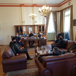 image-325565 Λαϊκές αγορές: Συνάντηση του Λάζαρου Μαλούτα με επαγγελματίες – Συζήτηση για τα προβλήματα κατά την περίοδο της πανδημίας