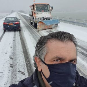 image-325772 kozan.gr: Ο Περιφερειάρχης Δ. Μακεδονίας στον αποχιονισμό στην περιοχή του Ρυμνίου – Οι φωτογραφίες που ανέβασε στo προσωπικό προφίλ στο Facebook (Φωτογραφίες)