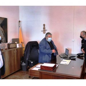 image-327374 Στην τελετή ορκωμοσίας νέων Πυροσβεστών της Σχολής Πτολεμαΐδας, παραβρέθηκε ο Δήμαρχος Εορδαίας Παναγιώτης Πλακεντάς. Συνάντηση με τον Υπαρχηγό του Πυροσβεστικού Σώματος