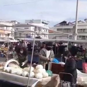 image-329848 kozan,.gr: Εικόνες από τη διεξαγωγή της σημερινής λαϊκής αγοράς στην Πτολεμαΐδα – Δηλώσεις αρμόδιου Αντιδημάρχου Δημήτρη Ορφανίδη (Βίντεο)
