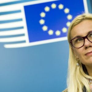 image-331730 Επίτροπος Σίμσον: Θα προτείνουμε και πιλοτικά έργα για την απολιγνιτοποίηση