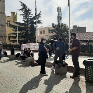 image-332512 Κοζάνη: Κινητοποίηση από φοιτητές του Πανεπιστημίου Δ. Μακεδονίας με σύνθημα “Ενάντια στο Νόμο Κεραμέως – Χρυσοχοϊδη – Έξω η αστυνομία από τις σχόλες”