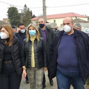 image-334333 Επίσκεψη του Αντιπεριφερειάρχη της Περιφερειακής Ενότητας Γρεβενών, Ιωάννη Γιάτσιου στους σεισμόπληκτους της ευρύτερης περιοχής της Ελασσόνας