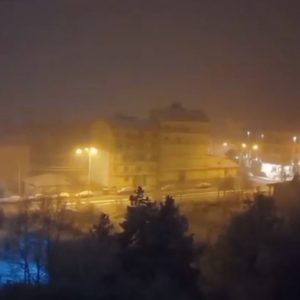 image-334626 kozan.gr: Ώρα 22:45: Πυκνή χιονόπτωση αυτή την ώρα στην πόλη της Φλώρινας και της γύρω περιοχής (Βίντεο)