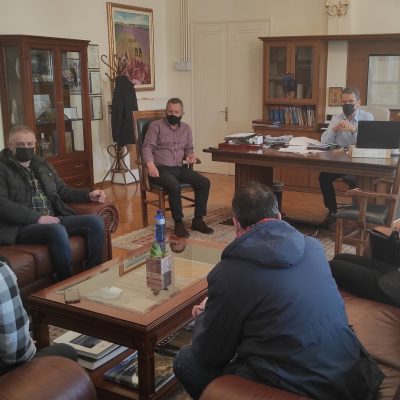 image-339811 Κραυγή αγωνίας από τους επαγγελματίες: Συναντήσεις του δημάρχου Κοζάνης Λάζαρου Μαλούτα με το σωματείο καφέ-εστίασης και τον Εμπορικό Σύλλογο