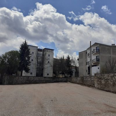 image-340705 Διαμόρφωση χώρου πάρκινγκ για τη λαϊκή αγορά Νεάπολης