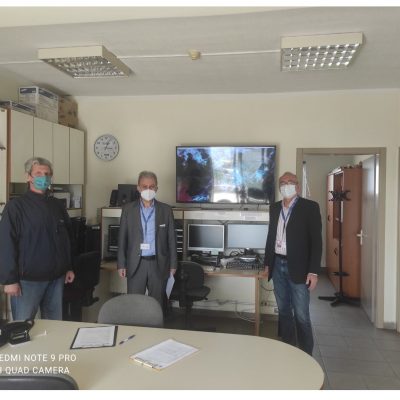 image-341693 Ο Γ. Αμανατίδης θα συζητήσει με τον Πρόεδρο του ΕΛΓΑ κ. Λυκουρέντζο τα δύο εναλλακτικά σενάρια χαλαζικής προστασίας ήτοι την επέκταση του εφαρμοζόμενου εθνικού προγράμματος και στο Ν. Κοζάνης ή την εφαρμογή τοπικής λύσης
