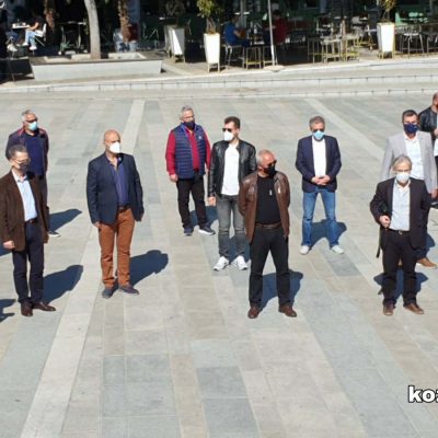 image-342058 kozan.gr: Ο σημερινός εορτασμός της Εργατικής Πρωτομαγιάς, στην κεντρική πλατεία Κοζάνης, με την κατάθεση στεφάνων (Φωτογραφίες & Βίντεο)