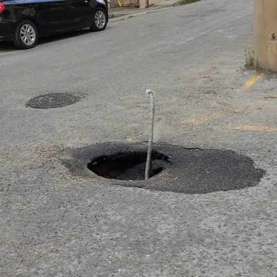 image-343628 kozan.gr: Κοζάνη Η λακκούβα που έγινε “κρατήρας” στο οδόστρωμα επί της οδού Ασκίου (Φωτογραφίες)