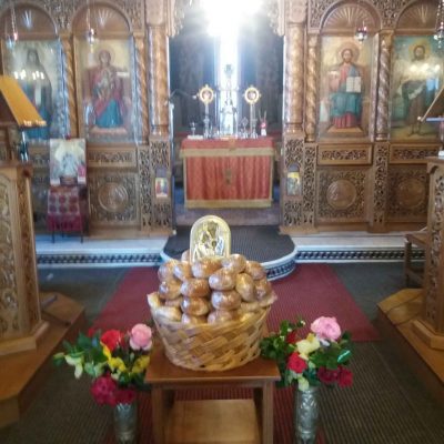 image-343877 Εκκλησιαστική απονομή τιμής και σεβασμού στη μάνα, στον Άγιο Διονύσιο Βελβεντού (του παπαδάσκαλου Κωνσταντίνου Ι. Κώστα)