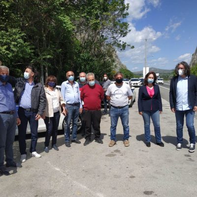 image-344022 Καλλιόπη Βέττα: Η άναρχη ανάπτυξη των ΑΠΕ υπονομεύει τις παραγωγικές δραστηριότητες της Π.Ε. Κοζάνης – Συμμετοχή στην συγκέντρωση διαμαρτυρίας στη λίμνη Πολυφύτου» (Φωτογραφίες)