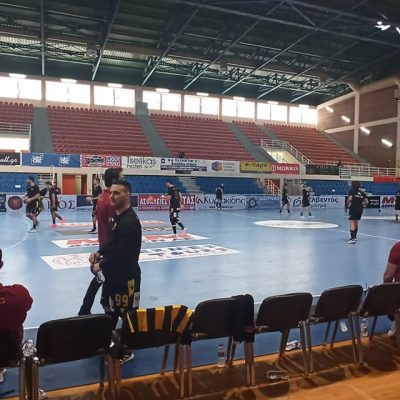 image-344604 Η ομάδα χάντμπολ της ΑΕΚ επικράτησε με 24-22 του ΠΑΟΚ στο μεγάλο τελικό του Κυπέλλου Ελλάδας στο ΔΑΚ Λευκόβρυσης της Κοζάνης