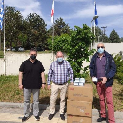 image-344860 6000 χειρουργικές μάσκες δωρεά από τον Όμιλο ΚΑΤΑΚΗΣ παραδόθηκαν στο “Μποδοσάκειο” Νοσοκομείο Πτολεμαϊδας