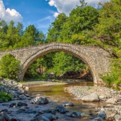 image-345024 kozan.gr: Η Περιφέρεια Δυτικής Μακεδονίας προτίθεται να υποβάλλει πρόταση στο Επιχειρησιακό Πρόγραμμα Δυτική Μακεδονία για τη Δημιουργία Ενιαίου Δικτύου Σήμανσης και Πληροφόρησης των Πέτρινων Γεφυριών, προϋπολογισμού 1.145.000€