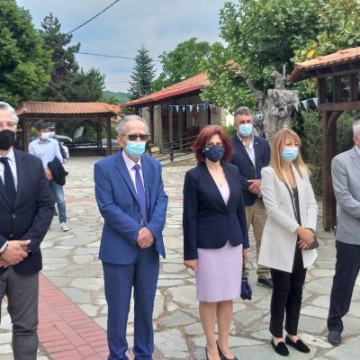 image-345492 kozan.gr: Ετήσιο Μνημόσυνο υπέρ των πεσόντων Μακεδονομάχων στη μάχη της Οσνίτσανης, κατά τη διάρκεια του Μακεδονικού Αγώνα, πραγματοποιήθηκε σήμερα Κυριακή 30 Μαΐου, στην Κοινότητα Δαμασκηνιάς (Βίντεο & Φωτογραφίες)