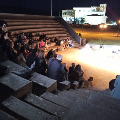 image-348190 Τις καλύτερες εντυπώσεις αποκόμισαν όσοι παρακολούθησαν τη θεατρική παράσταση “Φόνος στην Οδό Λουρσίν”, που ανέβασε το διήμερο 16 και 17 Ιουνίου στο Πάρκο Εκτάκτων Αναγκών Πτολεμαΐδας, ο Σύλλογος Μικρασιατών