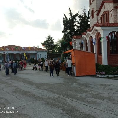 image-348478 kozan.gr: Ώρα 20:30: Σημερινές (20/6) φωτογραφίες από το πανηγύρι του Δρεπάνου Κοζάνης