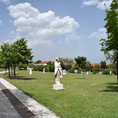 image-349352 Εφορεία Αρχαιοτήτων Κοζάνης: Φέτος το καλοκαίρι πάμε θέατρο. Με την Εφορεία Αρχαιοτήτων Κοζάνης, στον Αρχαιολογικό Χώρο και το Αρχαιολογικό Μουσείο Αιανής!