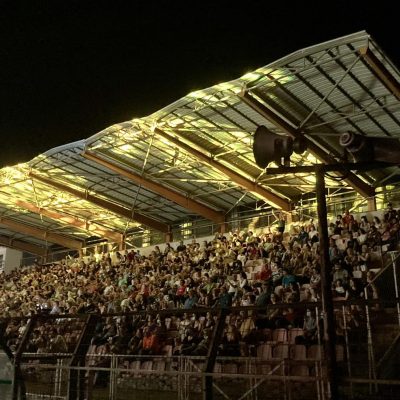 image-352394 kozan.gr: Κωνσταντίνος & Ματθαίος Τσαχουρίδης “μάγεψαν” γι’ ακόμη μια φορά το κοινό της Κοζάνης με την υπέροχη συναυλία τους το βράδυ της Τετάρτης 14/7 στο Δημοτικό Αθλητικό Κέντρο Κοζάνης (Bίντεο & Φωτογραφίες)