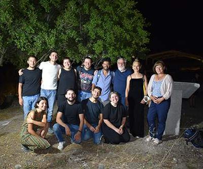 image-352641 Με επιτυχία πραγματοποιήθηκαν οι δύο θεατρικές παραστάσεις υπό τον γενικό τίτλο «Θέατρο In Situ» στον Αρχαιολογικό Χώρο Αιανής