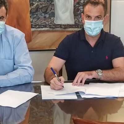 image-353274 Υπογράφτηκε η Προγραμματική Σύμβαση για την Στήριξη της Επιχειρηματικότητας της Π.Ε. Καστοριάς, προϋπ. 1.000.000 ευρώ από τον Περιφερειάρχη Δυτικής Μακεδονίας Γ. Κασαπίδη και τους τρεις Δημάρχους