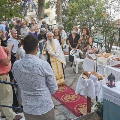 image-353951 kozan.gr: Κοζάνη: Πανηγυρίζει το Ιερό Εξωκλήσι της Αγίας Άννης – Tελέσθηκε Μέγας Πανηγυρικός Εσπερινός (Φωτογραφίες & Βίντεο)