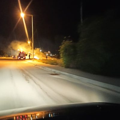 image-355080 kozan.gr: Φωτιά σε ξερά χόρτα, λίγο πριν την είσοδο στον Κρόκο Κοζάνης – Άμεση η επέμβαση της Πυροσβεστικής Υπηρεσίας Κοζάνης (Φωτογραφίες)