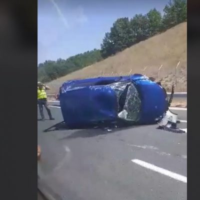 image-356721 Εκτροπή Ι.Χ. αυτοκινήτου, υπό αδιευκρίνιστες μέχρι στιγμής συνθήκες, σημειώθηκε πριν από λίγο (14:30) , στην Εγνατία Οδό, λίγο πριν τα τούνελ στον Ταξιάρχη Γρεβενών, στο ρεύμα προς Κοζάνη (Bίντεο)